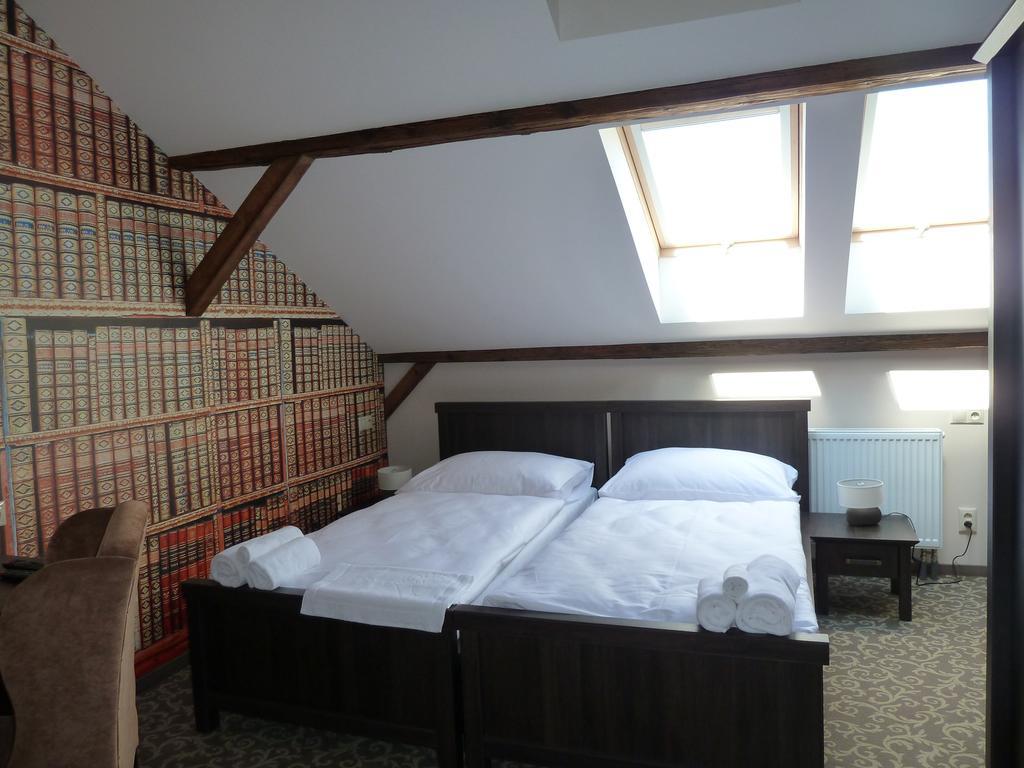 Apartmany Na Baste Levice Zimmer foto